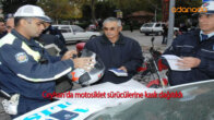 Ceyhan’da motosiklet sürücülerine kask dağıtıldı