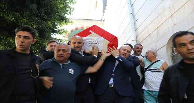 Şehit polis memuru törenle son yolculuğuna uğurlandı