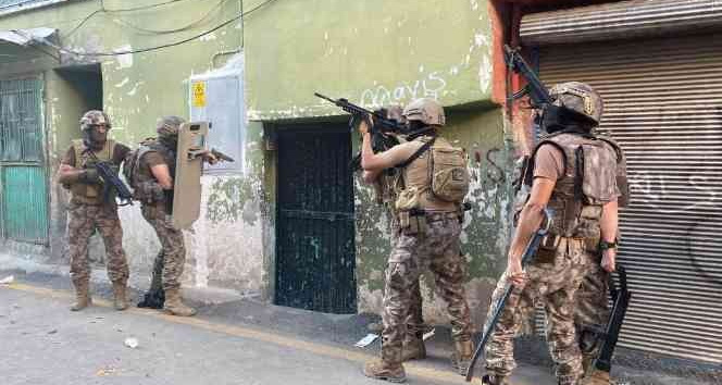Mersin’de DEAŞ operasyonunda 3 kişi tutuklandı