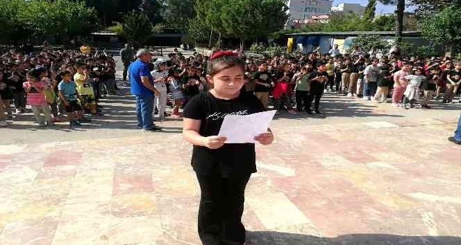 Adana’da ilkokulda sivil savunma etkinliği yapıldı