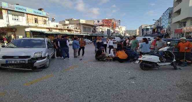 Mersin’de motosiklet ile otomobil çarpıştı: 1 yaralı