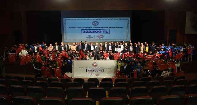 Seyhan’dan amatör futbol kulüplerine 322 bin 500 TL yardım