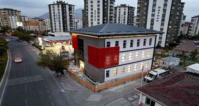 Talas Belediyesi’nin yeni Kızılay binasında sona gelindi