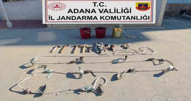 Adana’da kaçak kazı yapan 2 kişi suçüstü yakalandı