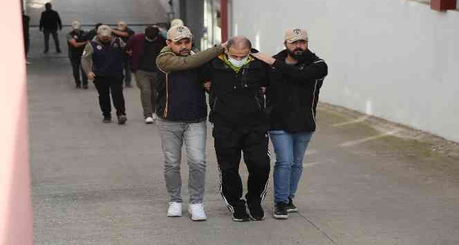 Adana’da FETÖ soruşturması: 10 şüpheli tutuklandı, 62 adli kontrol