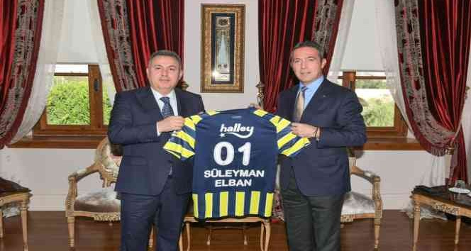 Ali Koç’tan Vali Elban’a Fenerbahçe forması