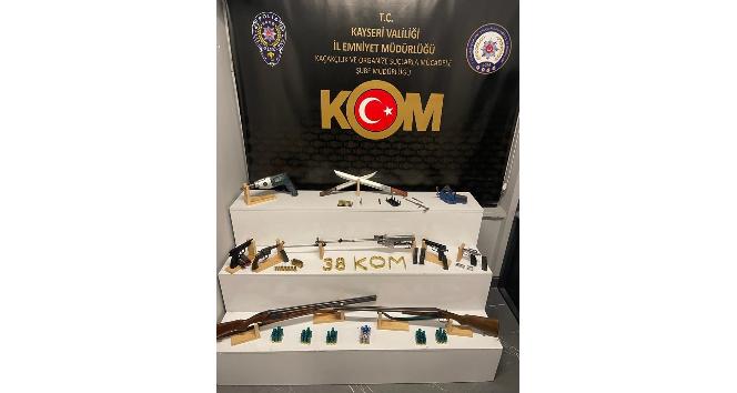Kayseri’de ruhsatsız silah operasyonu: 3 gözaltı