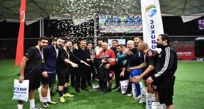 Çukurova Belediyesi Birimleri Arası Futbol Turnuvası sona erdi