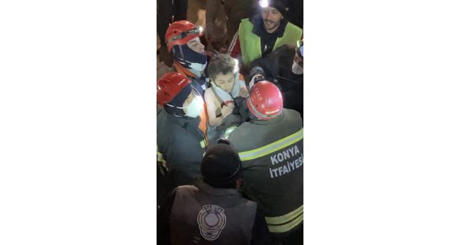 Hatay’da enkaz altındaki 7 yaşındaki Mustafa 163 saat sonra kurtarıldı