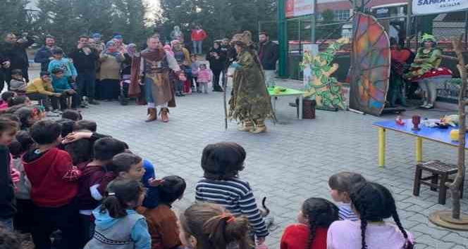 Osmaniye’de depremzede çocuklar, Kültür Ve Turizm Bakanlığının etkinlikleriyle moral buluyor