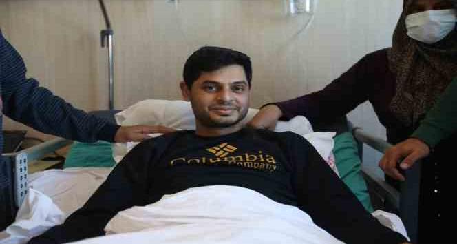 Enkazdan 261 saat sonra kurtarılan Mustafa Avcı, hastaneden yürüyerek çıkmak istiyor