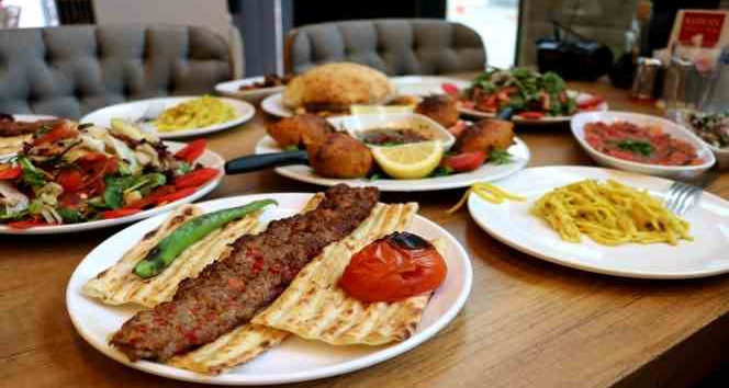 Adana’da yöresel ürünler kebapçıların menüsüne girdi