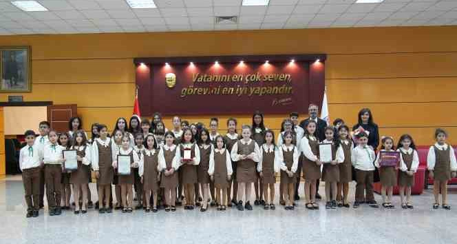 Tarsus Belediyesi Çocuk Korosuna 4 ödül