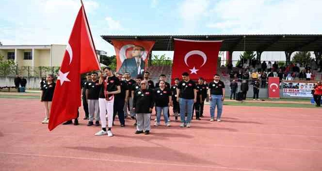 Osmaniye’de özel sporcular şampiyonluk için yarıştı