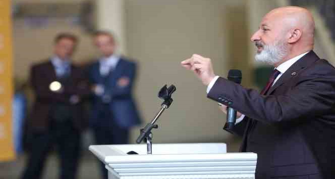 Başkan Çolakbayrakdar: “Belediyede her bir çalışanın sendikası Ahmet Çolakbayrakdar’dır”