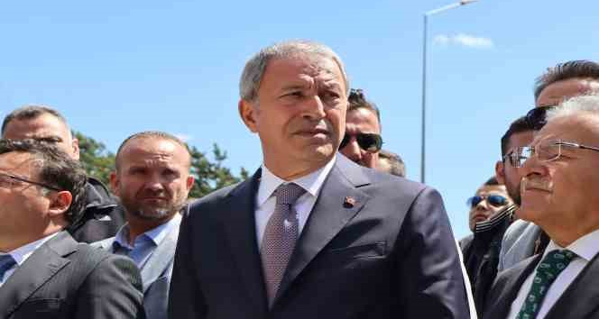 Bakan Akar: “Önümüzdeki hafta Rusya, Ukrayna ve Türkiye Savunma Bakan Yardımcıları İstanbul’da toplantı yapacaklar”