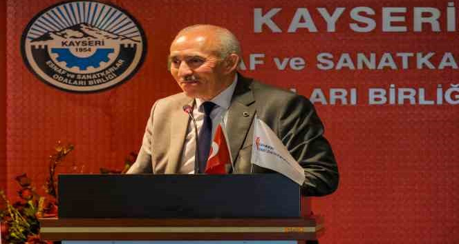 Kayseri Vergi Dairesi Başkanı İbrahim Kaya, esnaf temsilcileriyle bir araya geldi