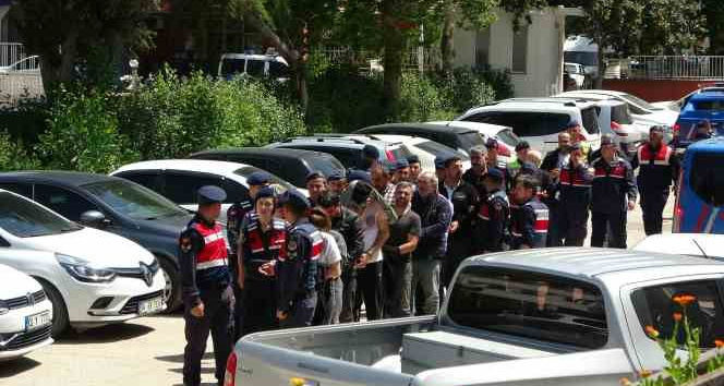 Adana’da jandarmadan “joker” operasyonu: 16 gözaltı