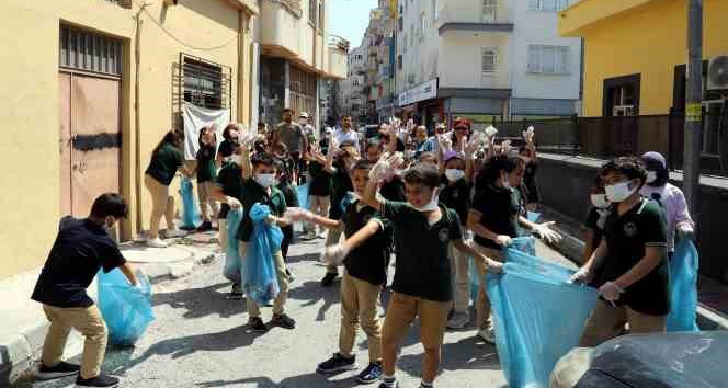 Akdeniz’de çevre temizliği bu kez çocuklarla yapıldı