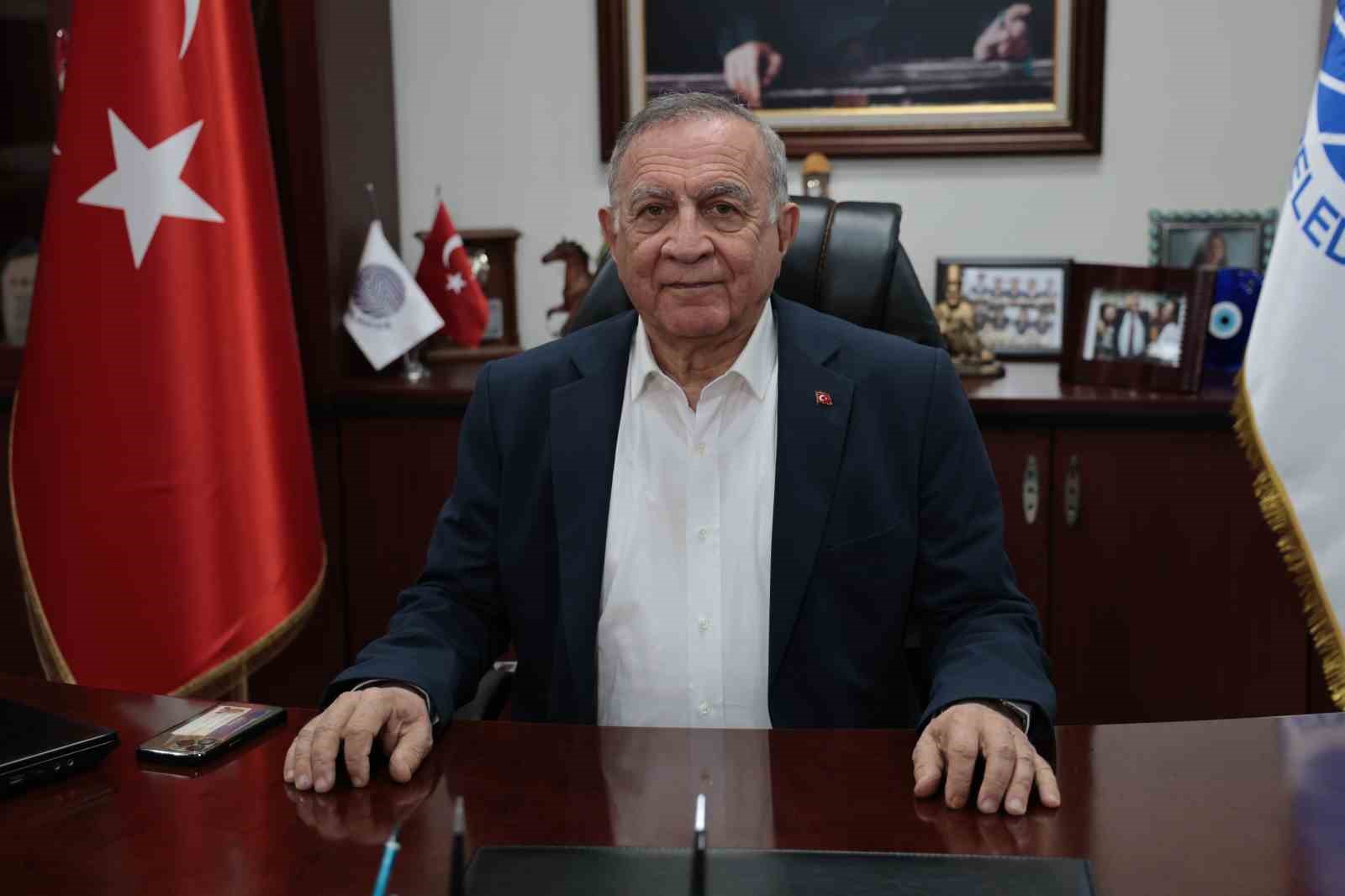 CHP’den istifa eden Başkan Akay: “CHP’nin kimliği kayboldu”
