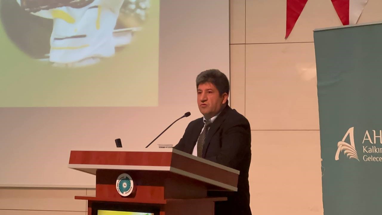 Prof. Dr. Gül: “Türkiye Petek Bal üretiminde dünya sıralamasında 1. sırada”