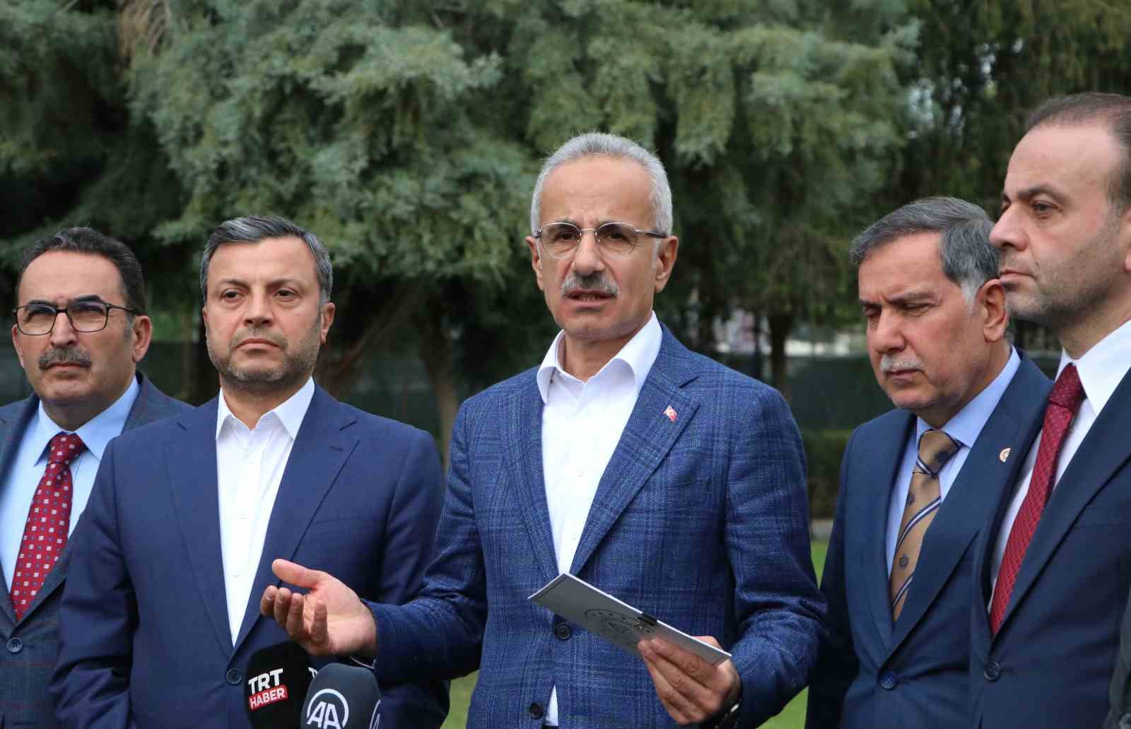 Bakan Uraloğlu: “2027 yılında Mersin-Adana-Gaziantep hızlı tren hattı açılıyor”