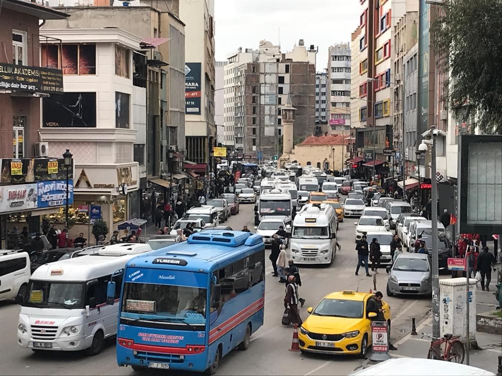 Adana’da trafiğe kayıtlı araç sayısı 830 bin 472 oldu