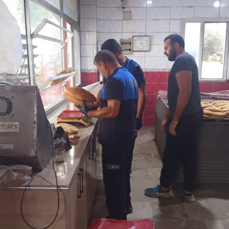 Yumurtalık Belediyesi’nde Durmak Yok: Ekipler Dört Bir Kanda Sahada